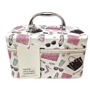 Blush Crush Fashion Print Zip Around Cosmetic Traincase